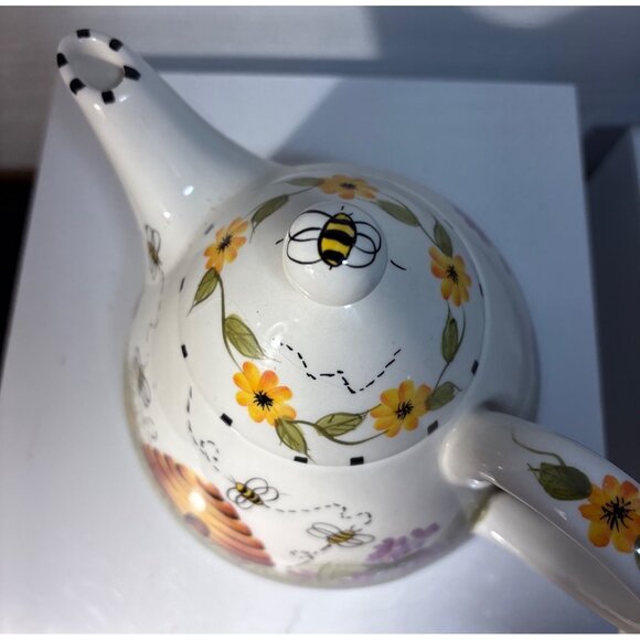 Cheri Lane Ceramic Teapot With Bee & Floral Design - Picture 3 of 9